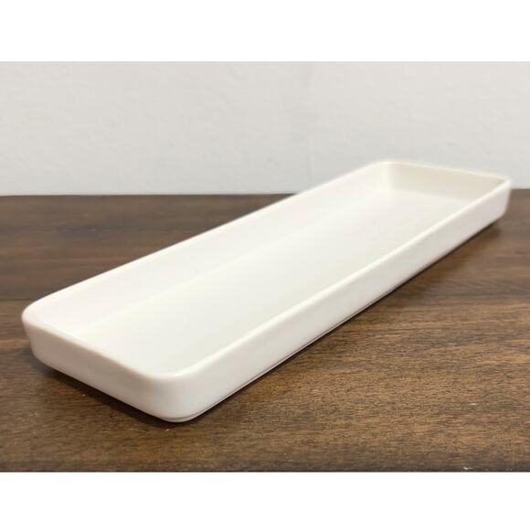 The World Is Your Oyster - Engraved, Ivory, Stoneware, Catch All Trinket Tray - Picture 4 of 5